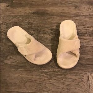 Vionic Women’s Orthotic Tan Terrycloth Open Toe Velcro Slippers Size 6